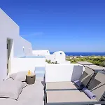 Luxury 4* ثيرا