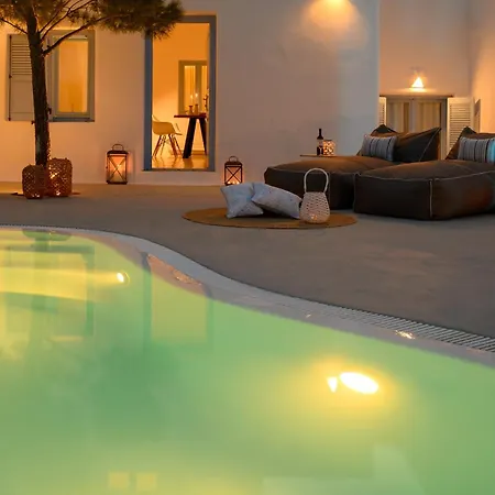 Luxury 4* ثيرا