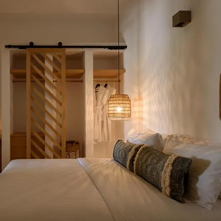 Luxury Bed & Breakfast 4*