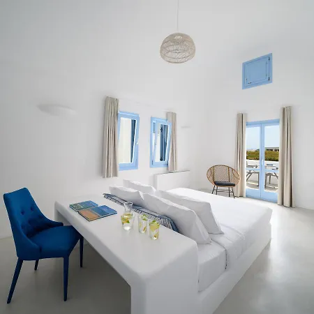 Luxury 4* Fira (Santorini)