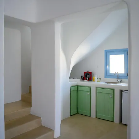 Luxury 4* Fira (Santorini)
