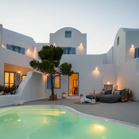 Luxury Fira (Santorini)