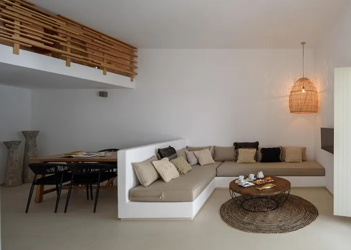 Luxury Fira (Santorini)