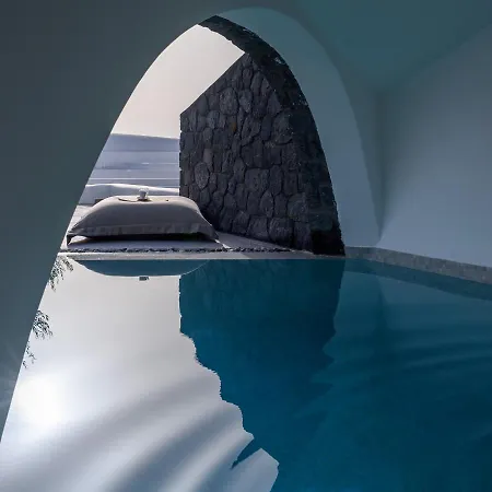 Bed & Breakfast Luxury Fira (Santorini)