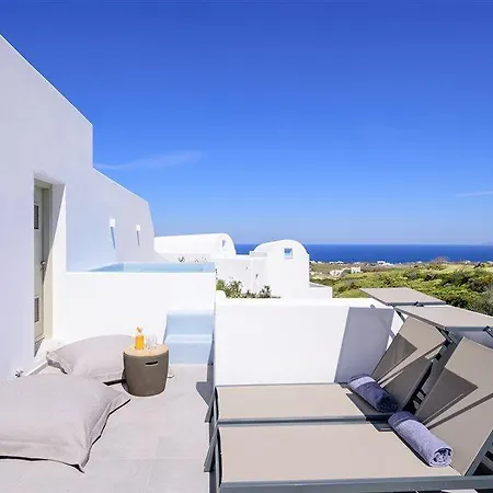 Luxury 4* Fira (Santorini)