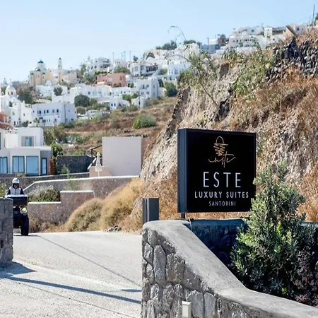 Oda ve Kahvaltı Luxury Fira (Santorini)
