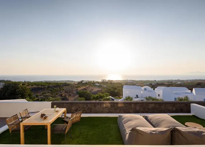 Luxury Fira (Santorini)