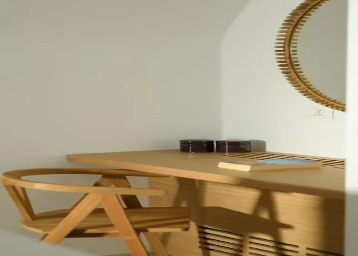 فندق مبيت وإفطار Luxury 4*