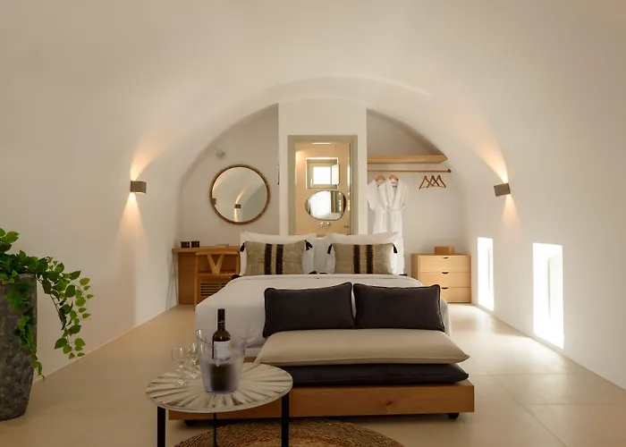 Luxury Bed and breakfast Fira (Santorini)